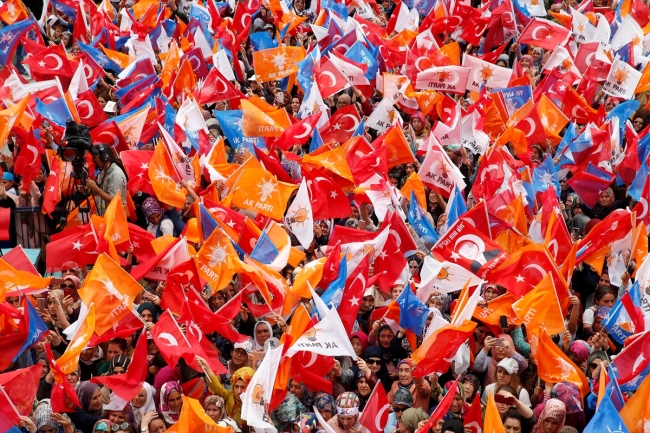 Kandil'e operasyon başladı